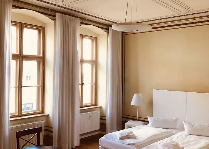 Cranach-herberge Centre Hotel 3*